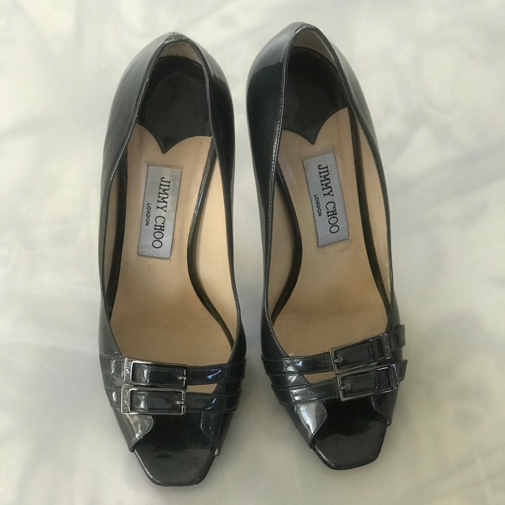 Shoes - Picture 6 of 8